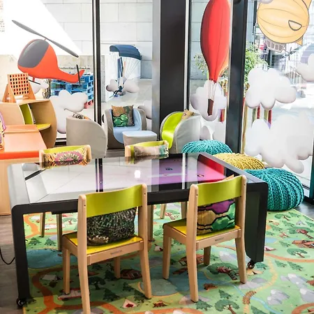Ibis Styles Guillemins 列日